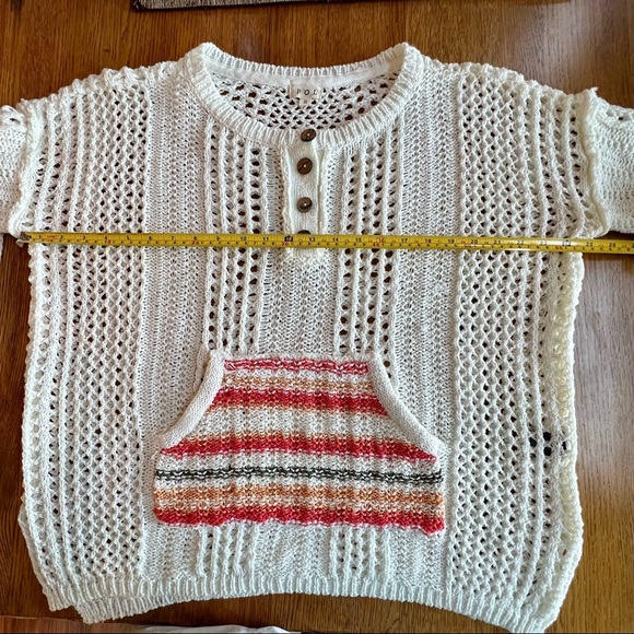 ⭐️ POL JSST84 Hooded Cream Crotched Pullover Sweater Womens Small S  Bohemian - Picture 11 of 15